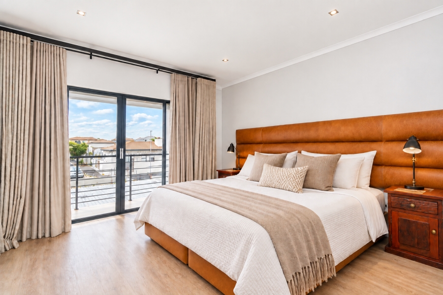 4 Bedroom Property for Sale in Parklands North Western Cape